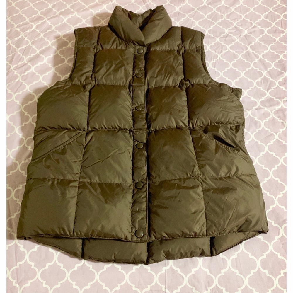 4/$15 HP 🎉Lands End •Down Vest • EUC